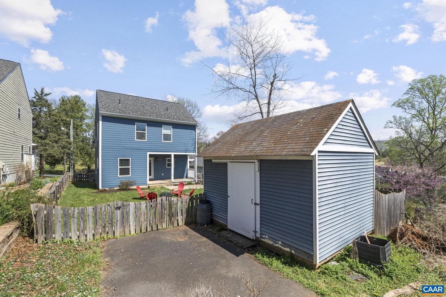 904 Rockland Ave photo 29