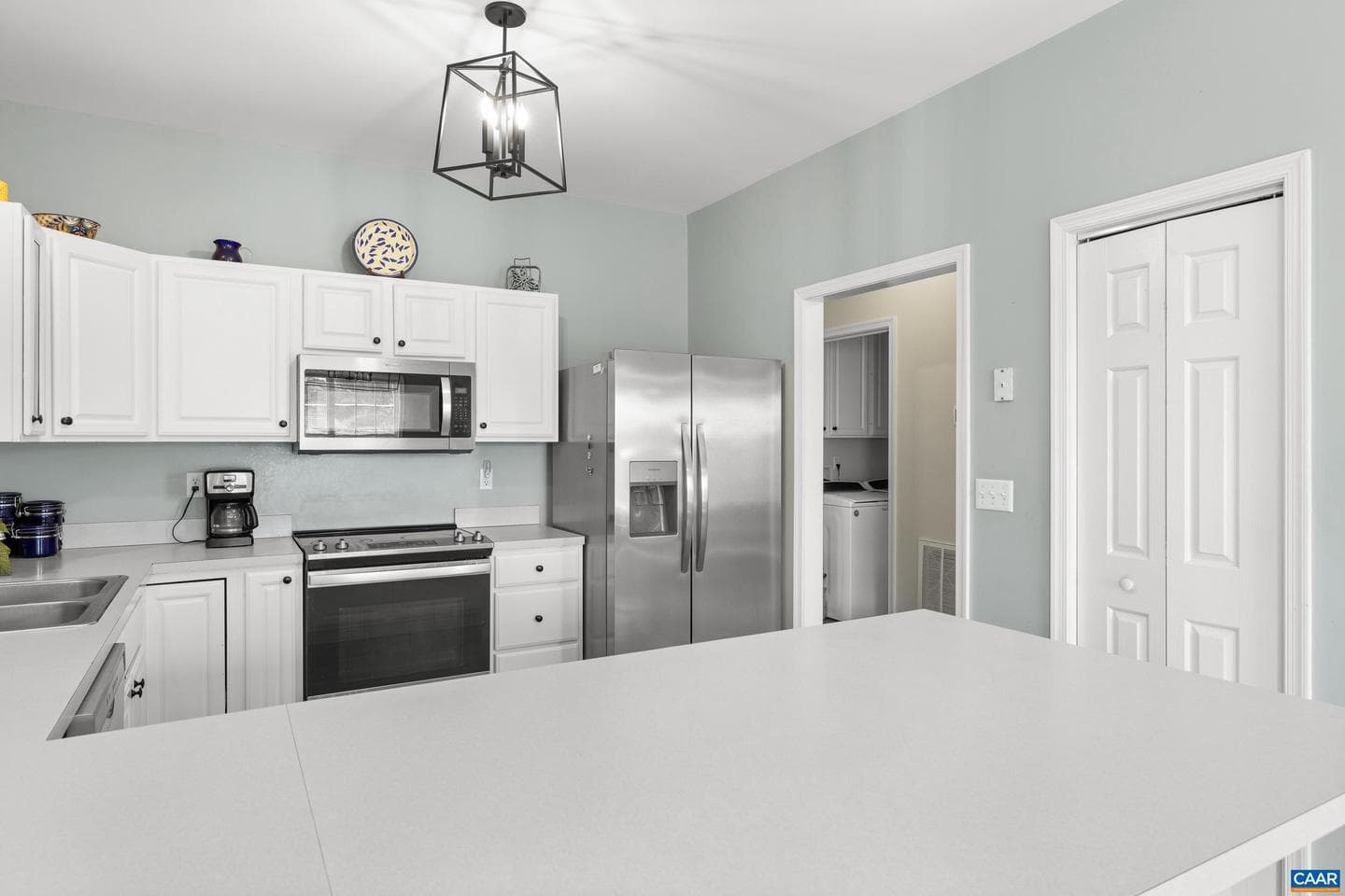 1110 Highlands Dr photo 16
