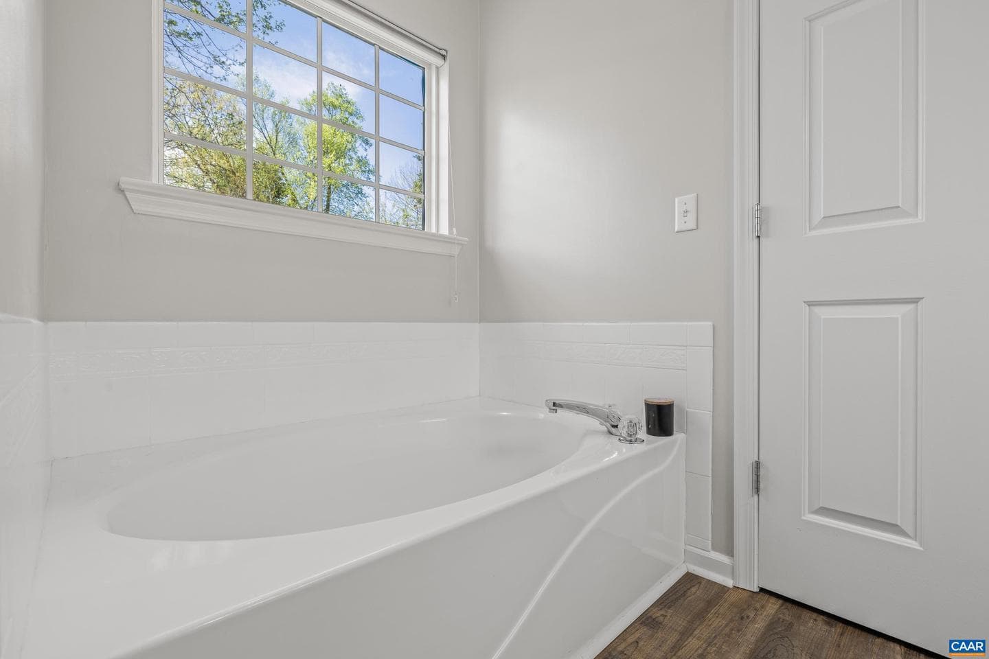 1110 Highlands Dr photo 24