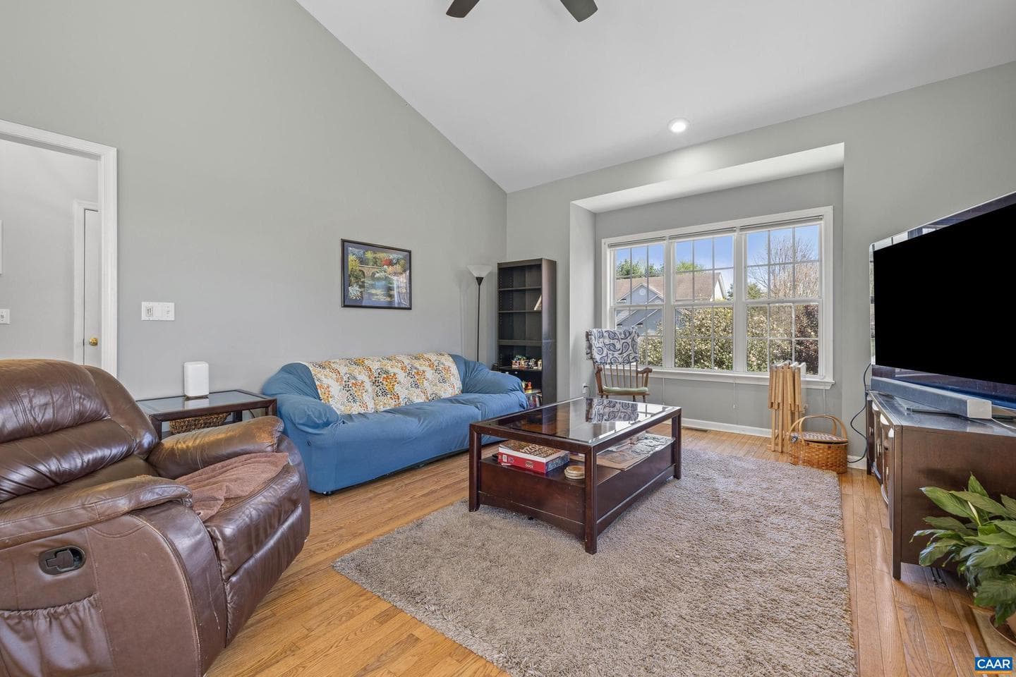 1110 Highlands Dr photo 8