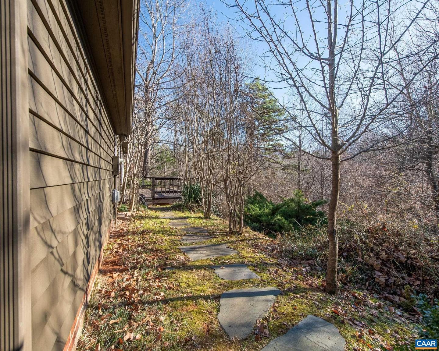 1381 Gristmill Dr photo 37
