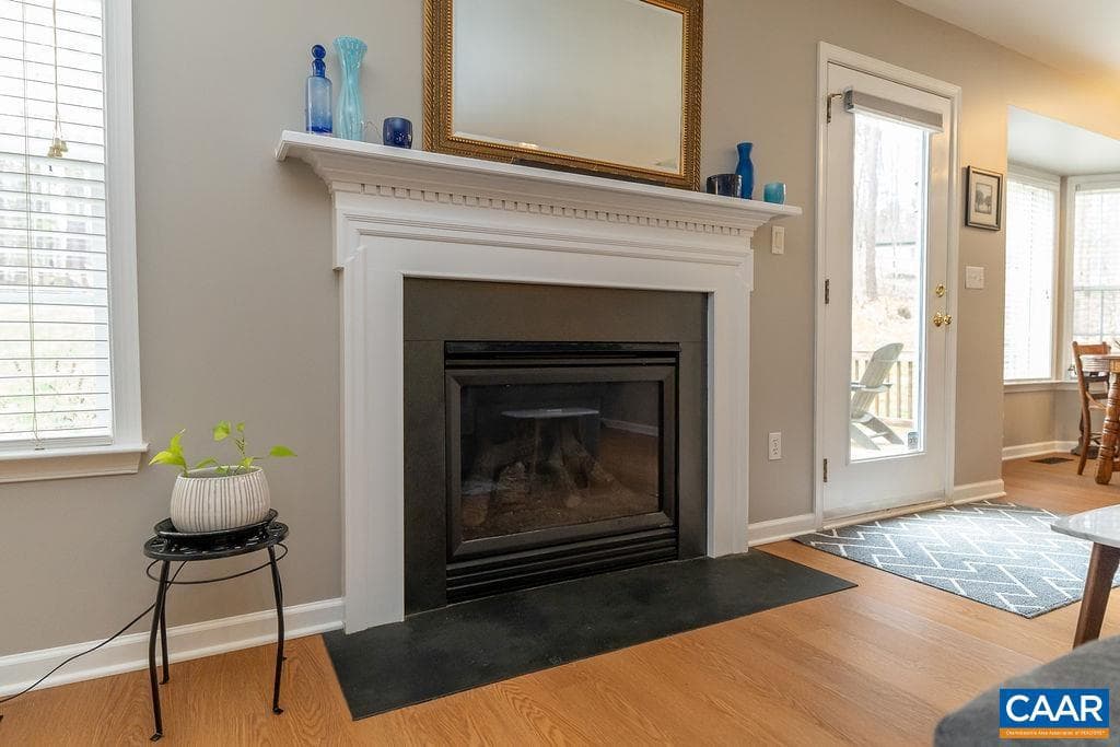 246 White Cedar Rd photo 10