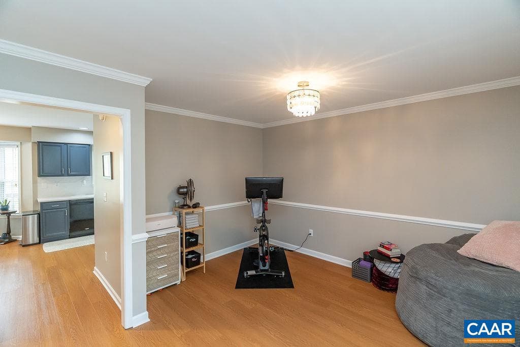 246 White Cedar Rd photo 18