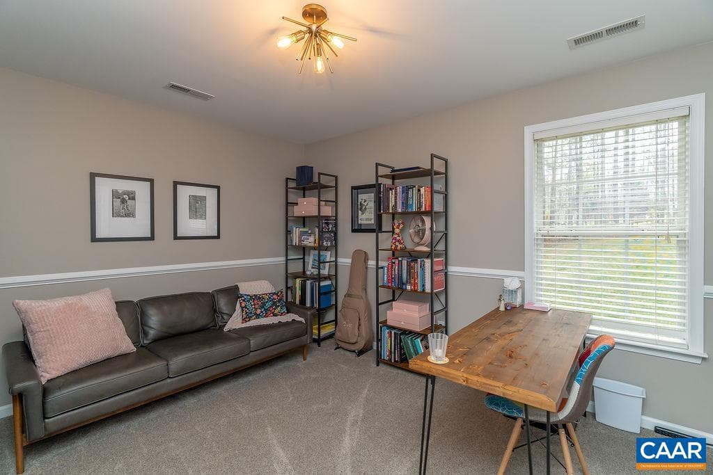 246 White Cedar Rd photo 24
