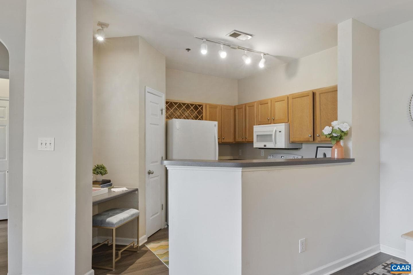 280 Riverbend Dr #1e photo 12