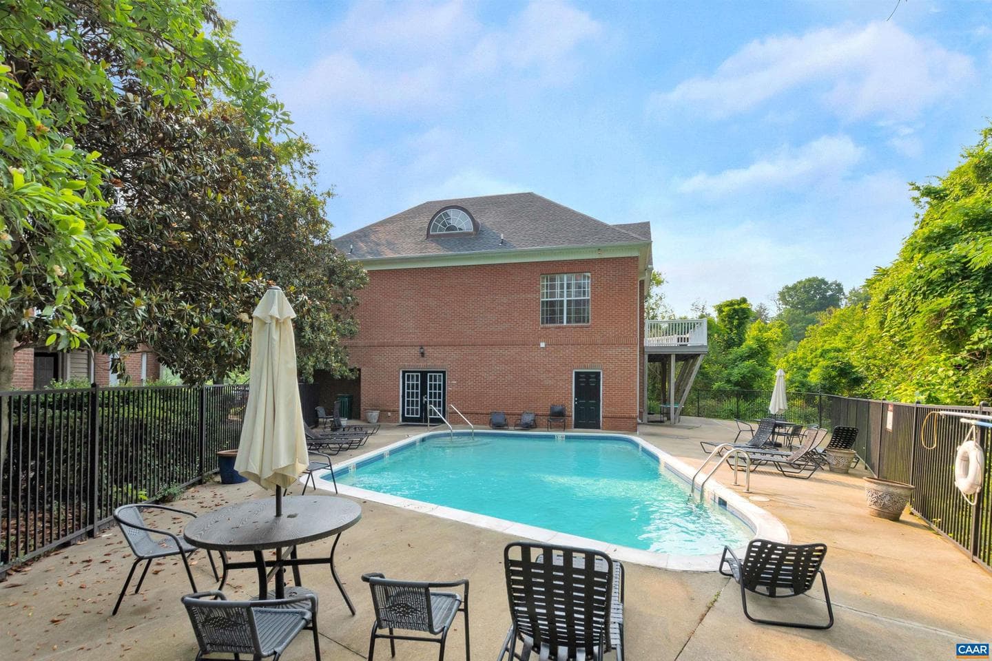 280 Riverbend Dr #1e photo 39