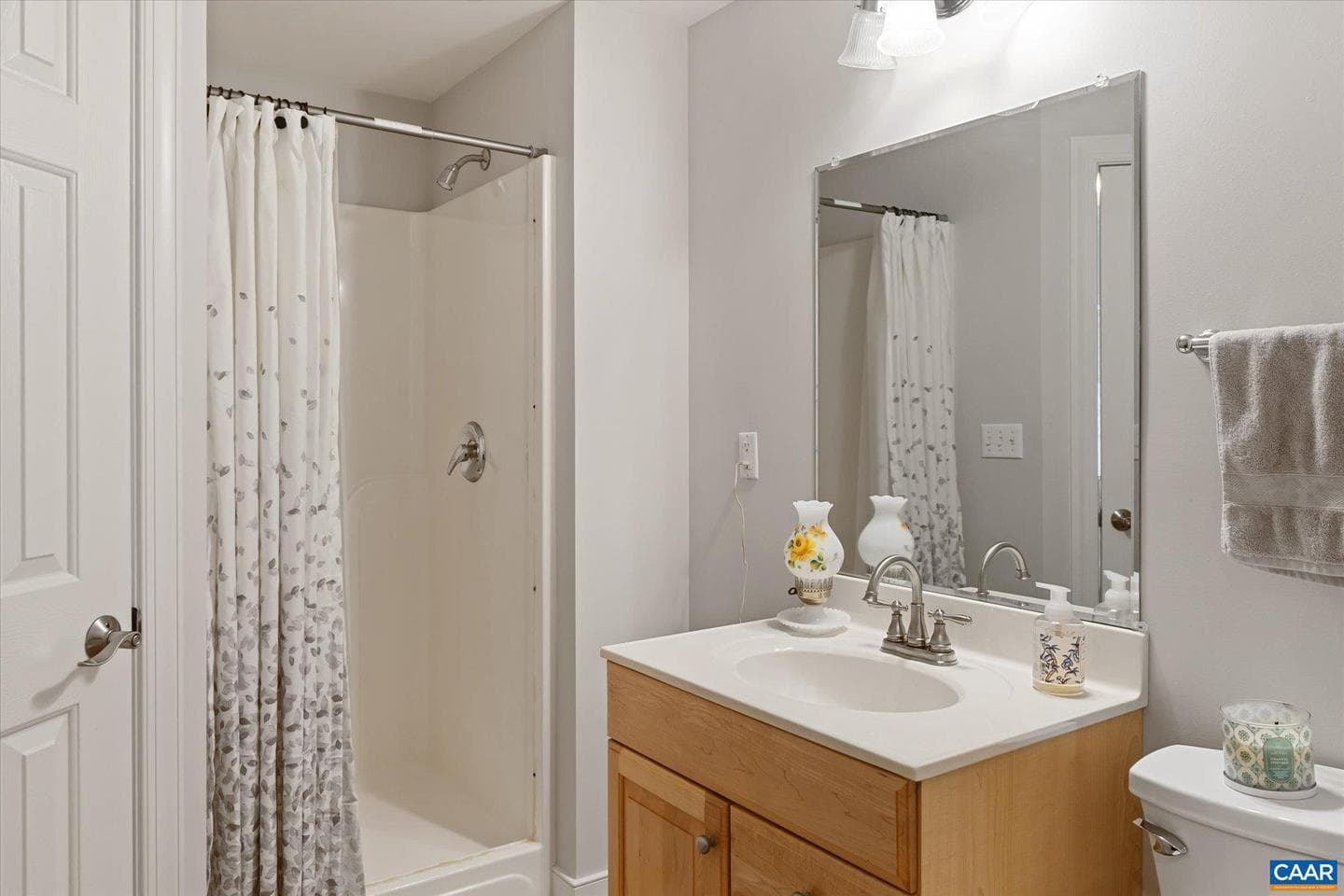 3255 Avebury Ln photo 58