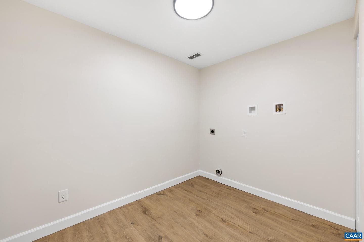 344 Judges Rd photo 32