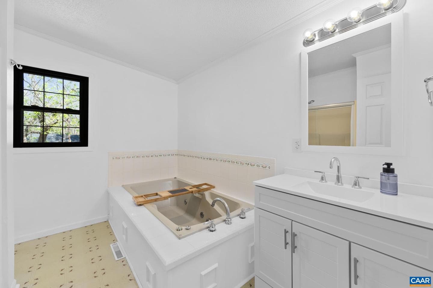 30 Kiowa Ln photo 18