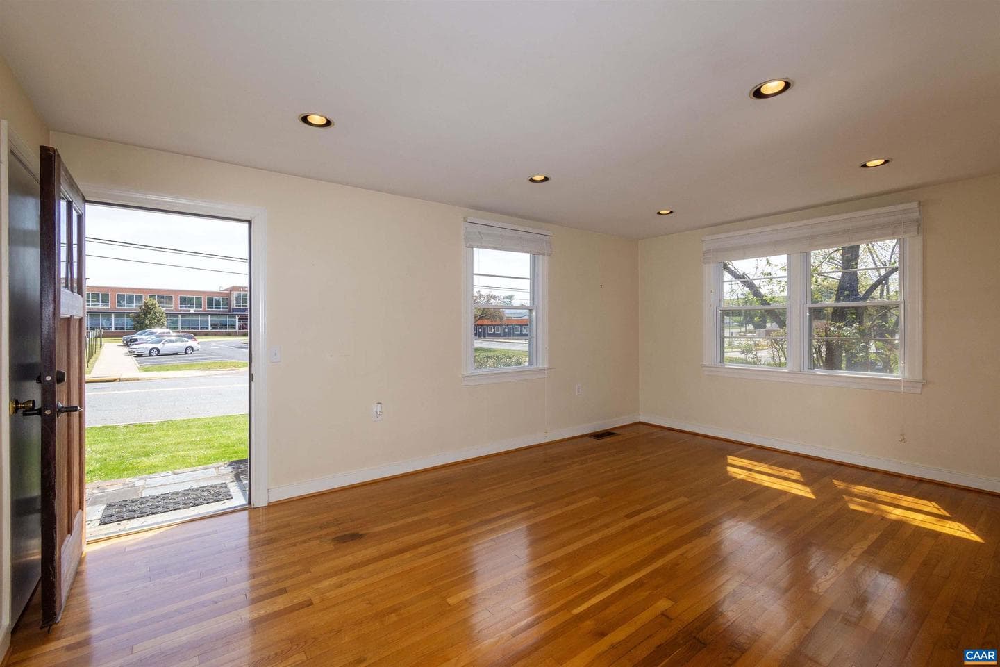 204 Selma Rd photo 6