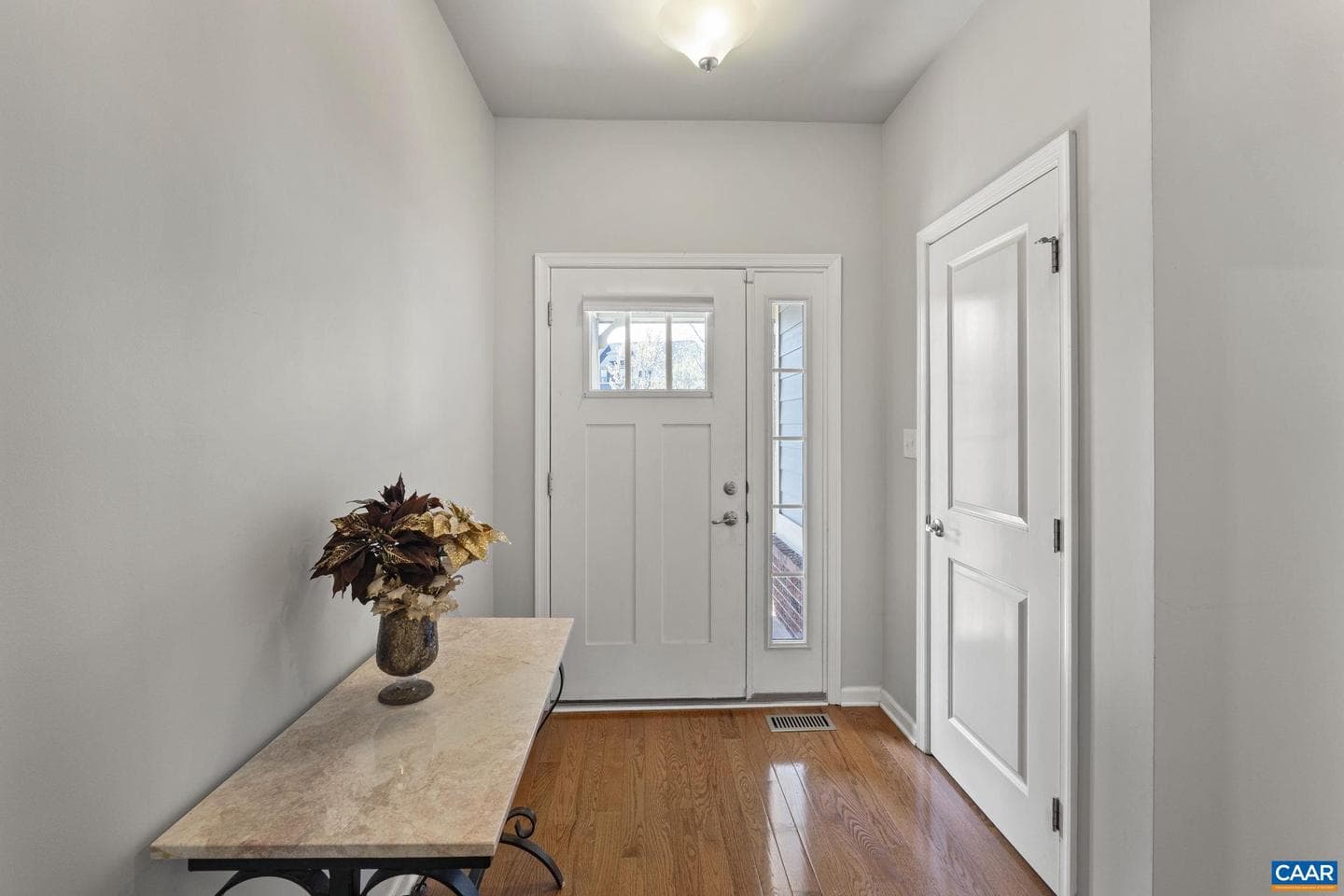 1377 Delphi Ln photo 6