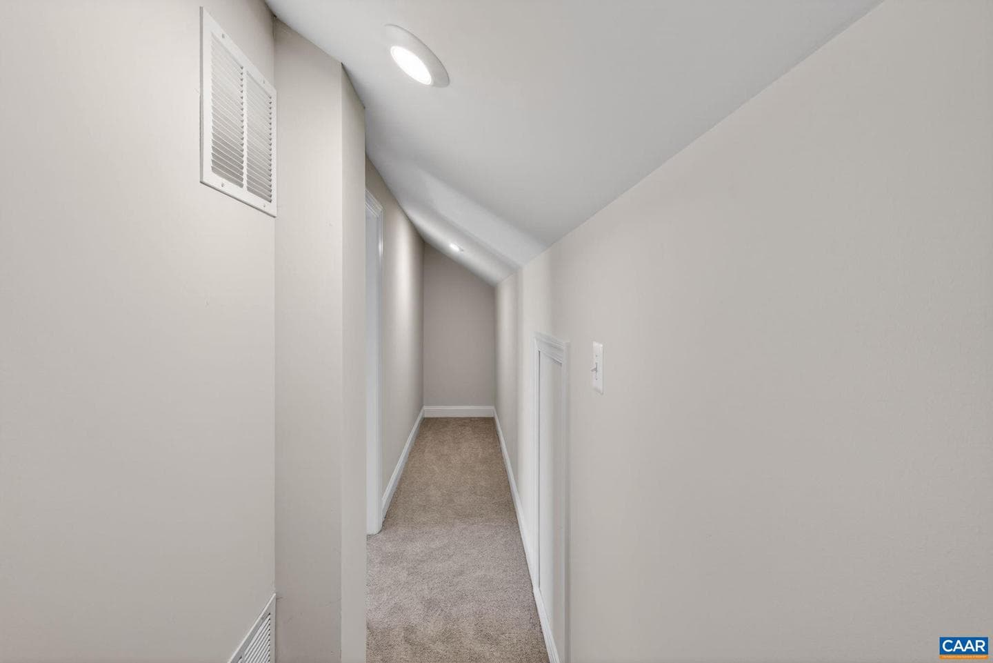 26 Talen Ln photo 39