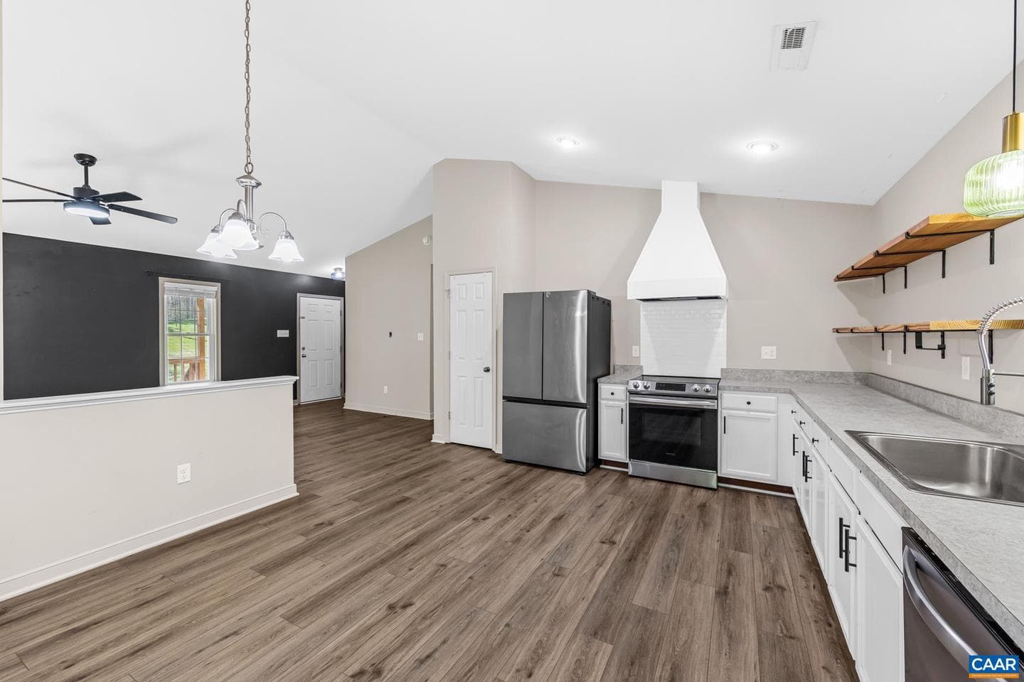 270 Winding Ridge Way photo 10