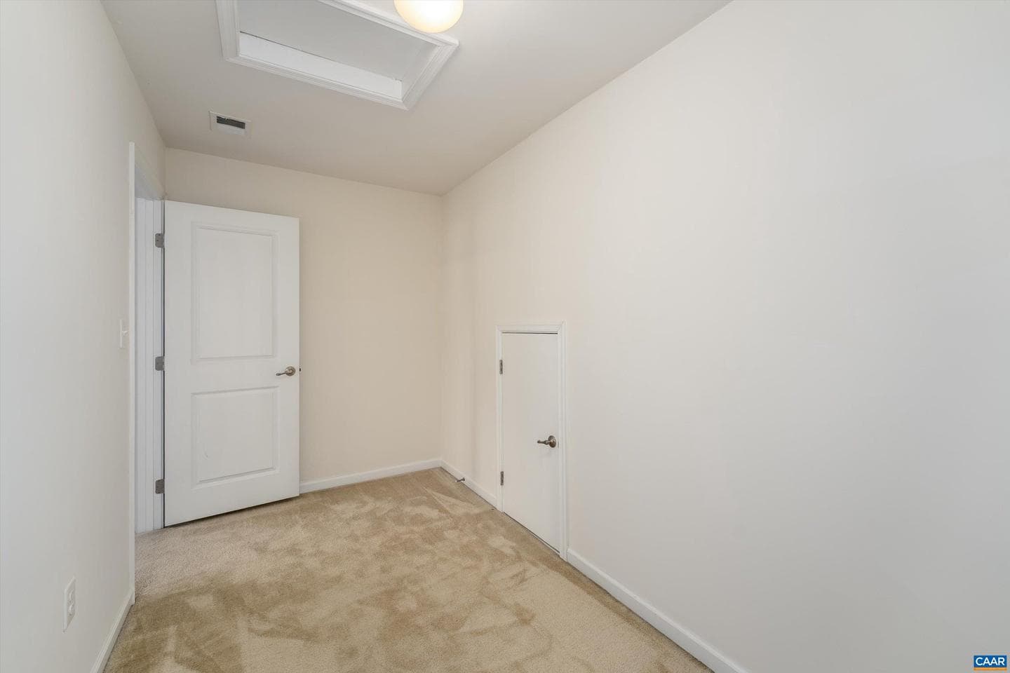 1549 Sawgrass Ct photo 35