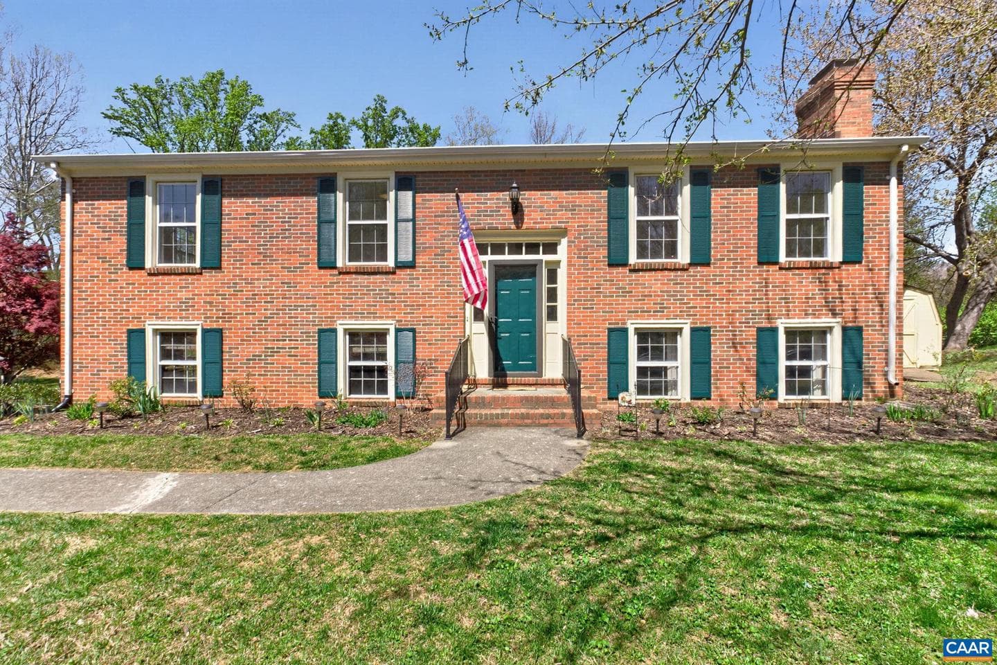 1610 Redwing Ln