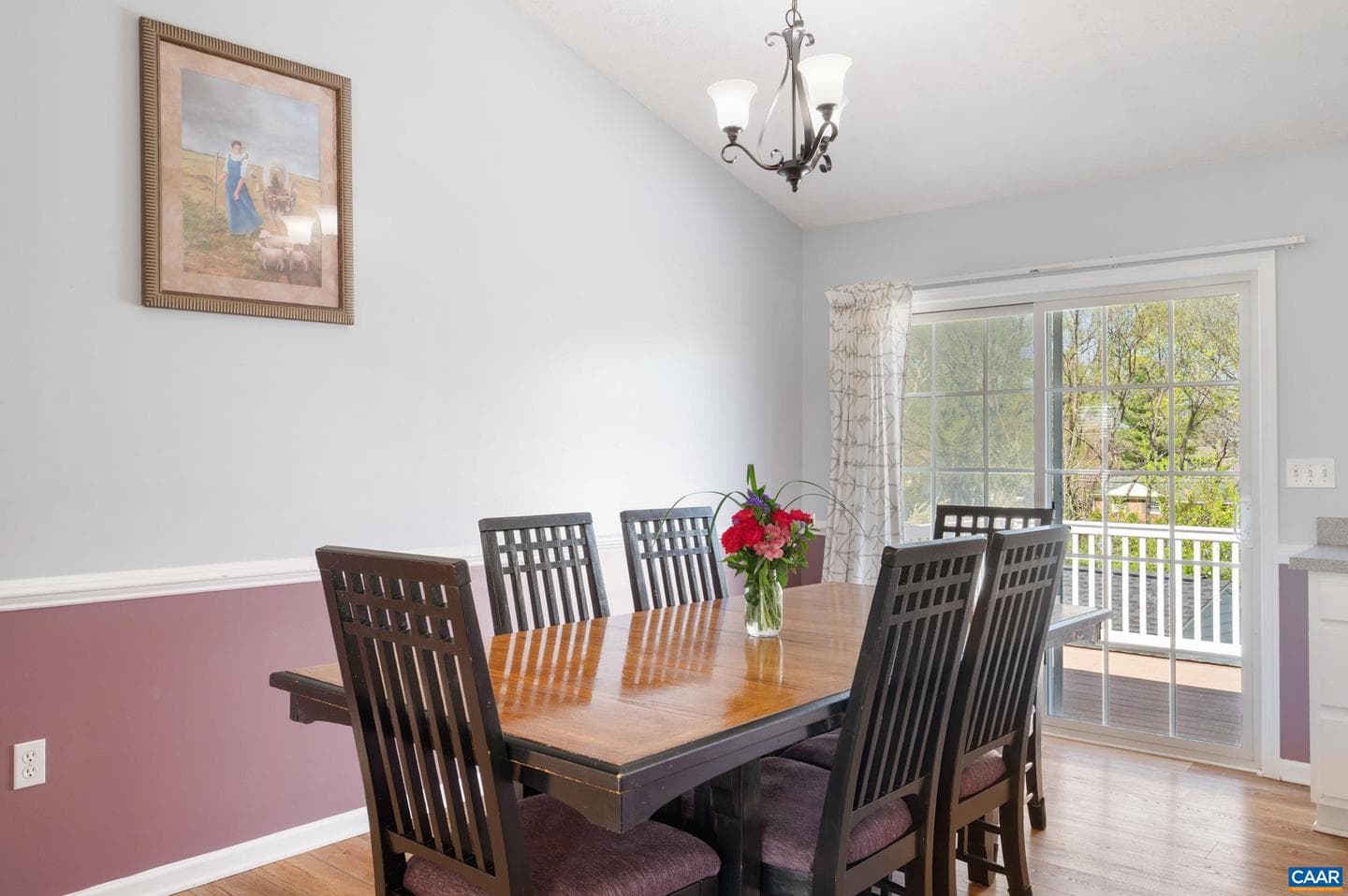 225 Mayfield Ln photo 11