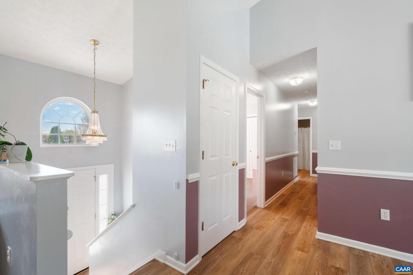 225 Mayfield Ln photo 14