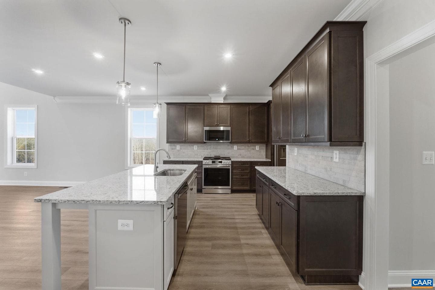 128b Marcella St photo 8