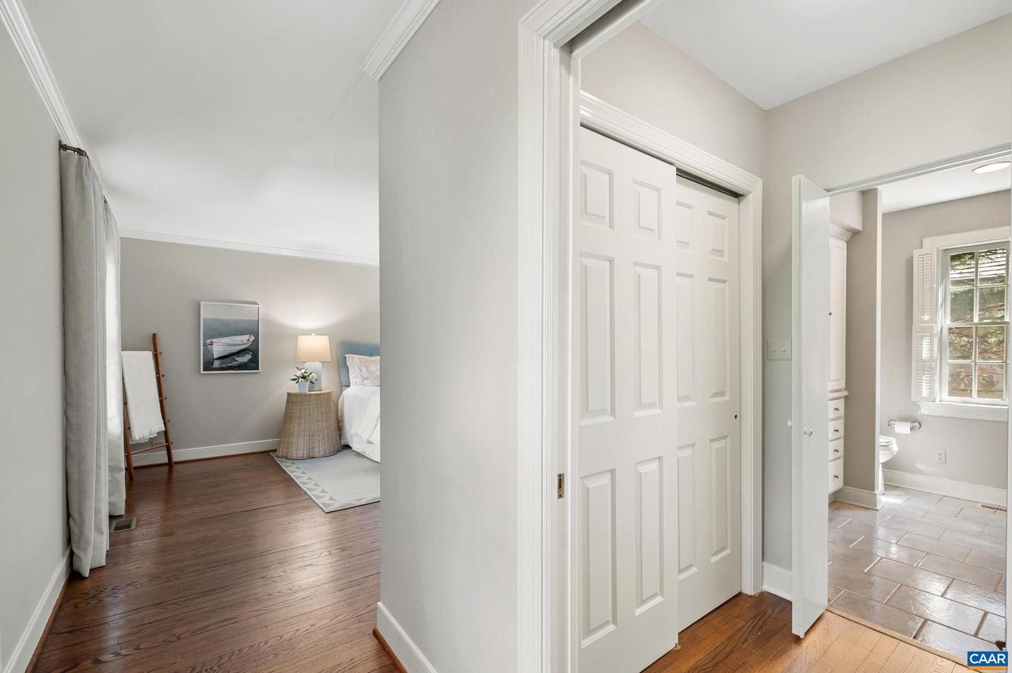 28 Ednam Village St photo 19