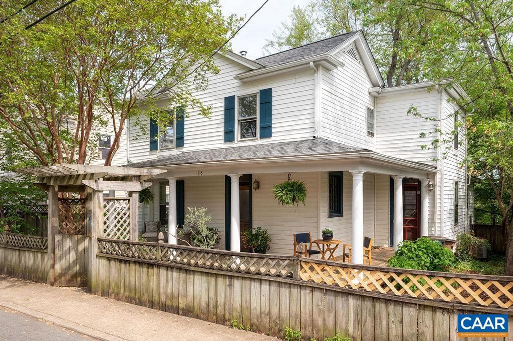 118 Goodman St photo 39