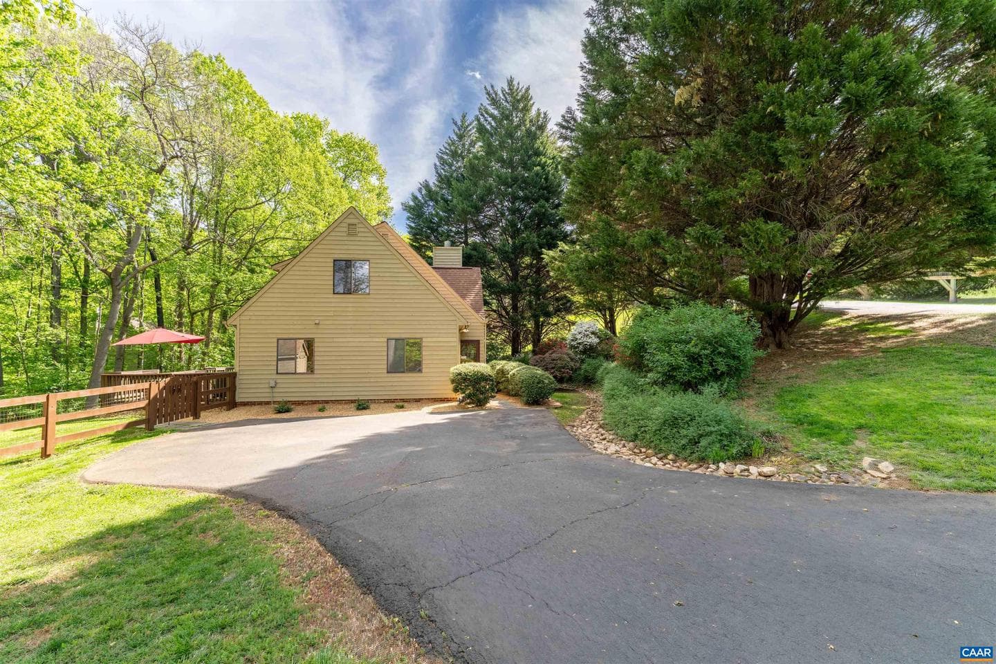 220 Homestead Ln photo 52