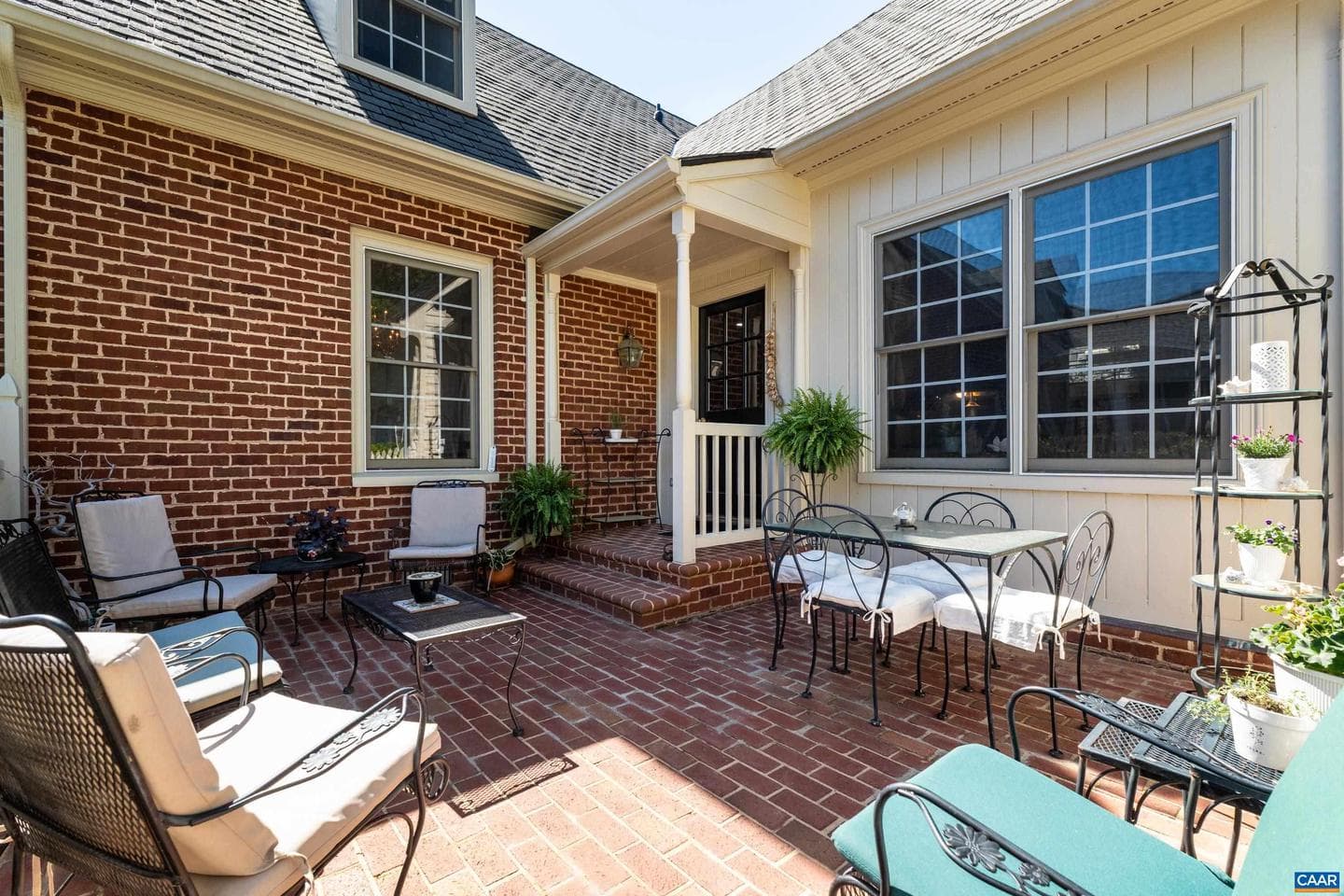 1126 Marion Dr photo 39