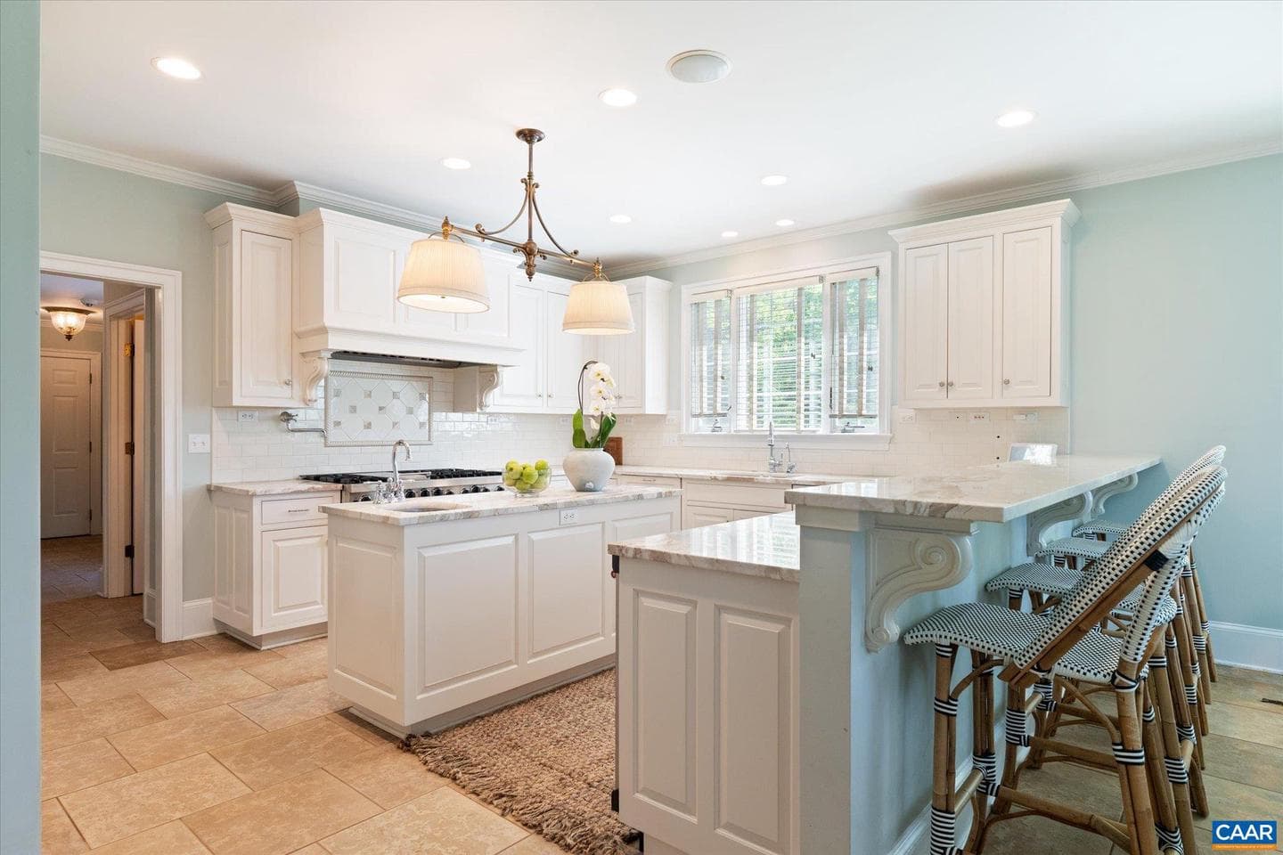515 Rocks Farm Dr photo 12