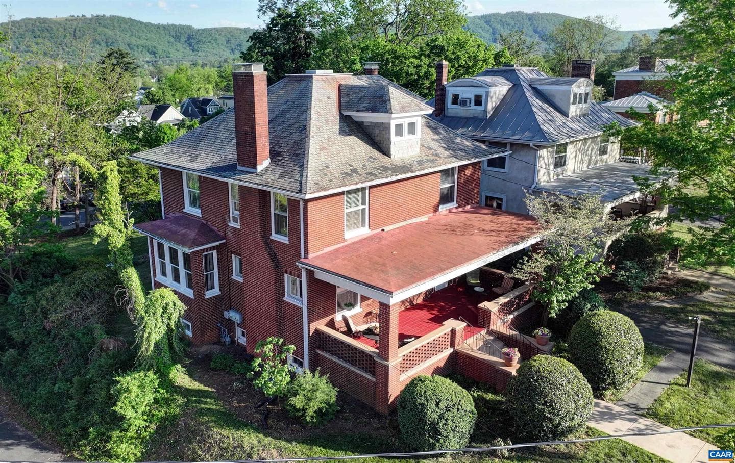 620 Ridge St photo 45