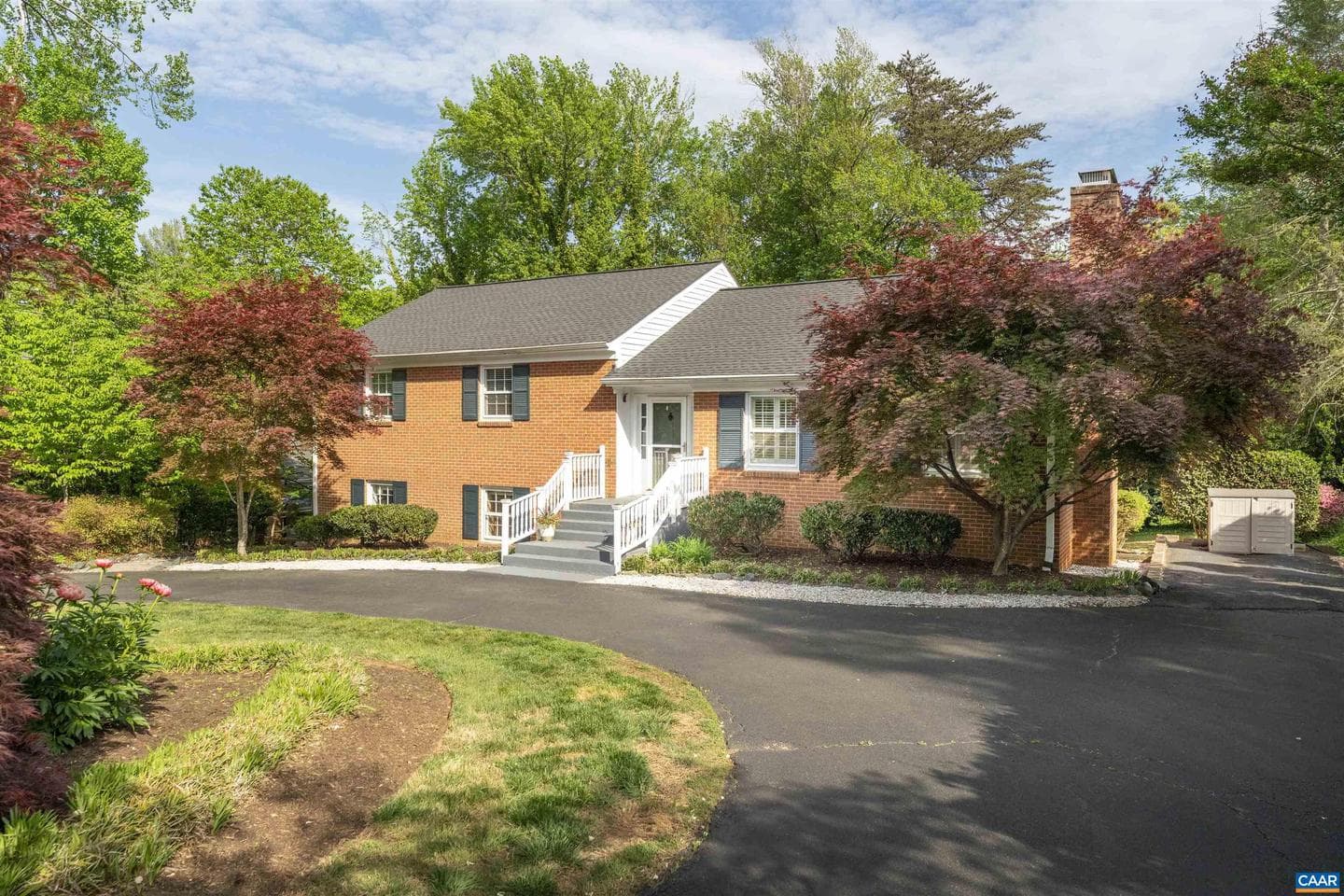 102 Westminster Rd photo 3