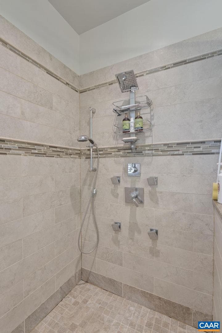 7 Bolling Cir photo 41