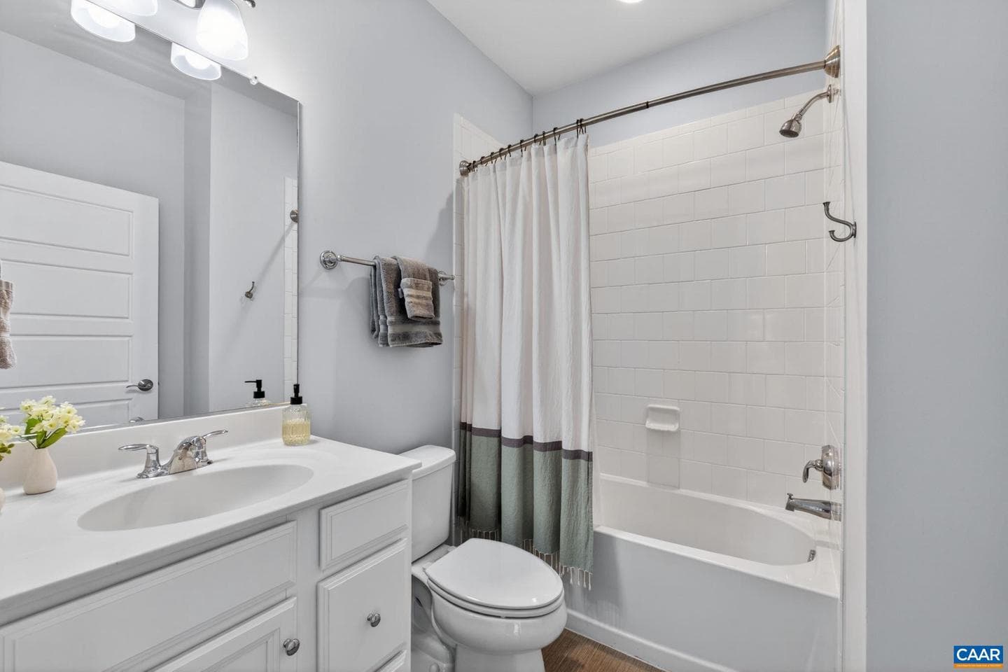 386 Claibourne Rd photo 19