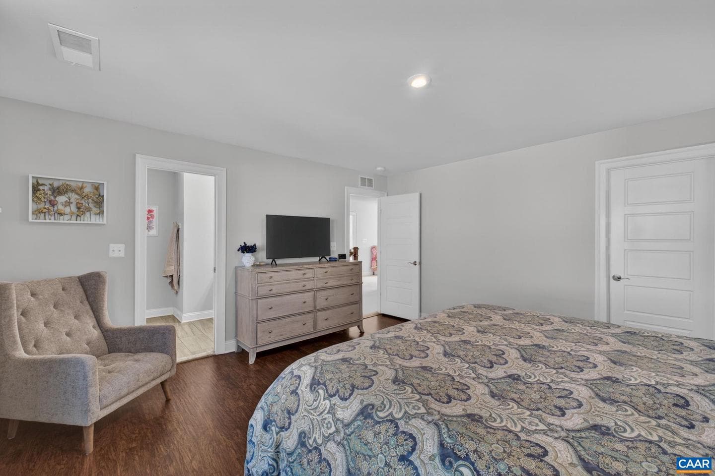 386 Claibourne Rd photo 25
