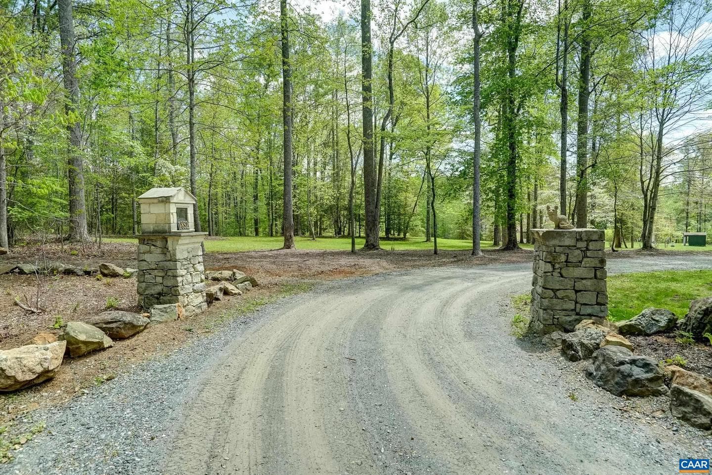 1852 Thomfordson Ln photo 10