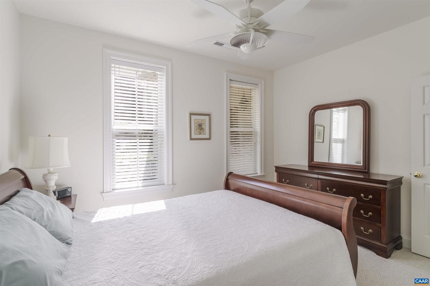 5527 Stonegate Ln photo 25