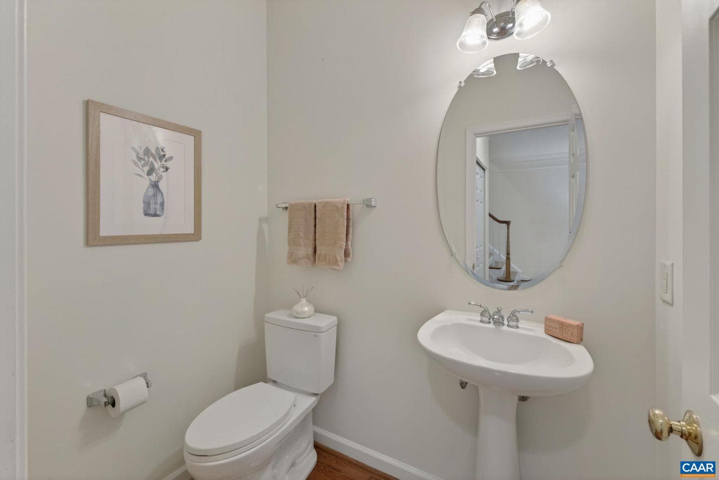 532 Summerford Ln photo 13