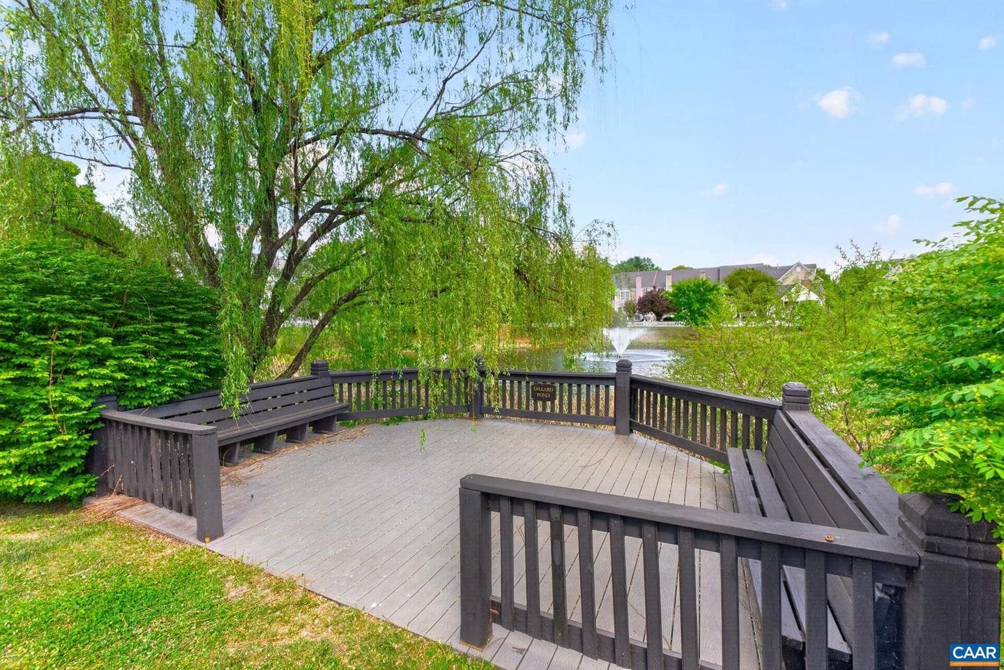 532 Summerford Ln photo 27