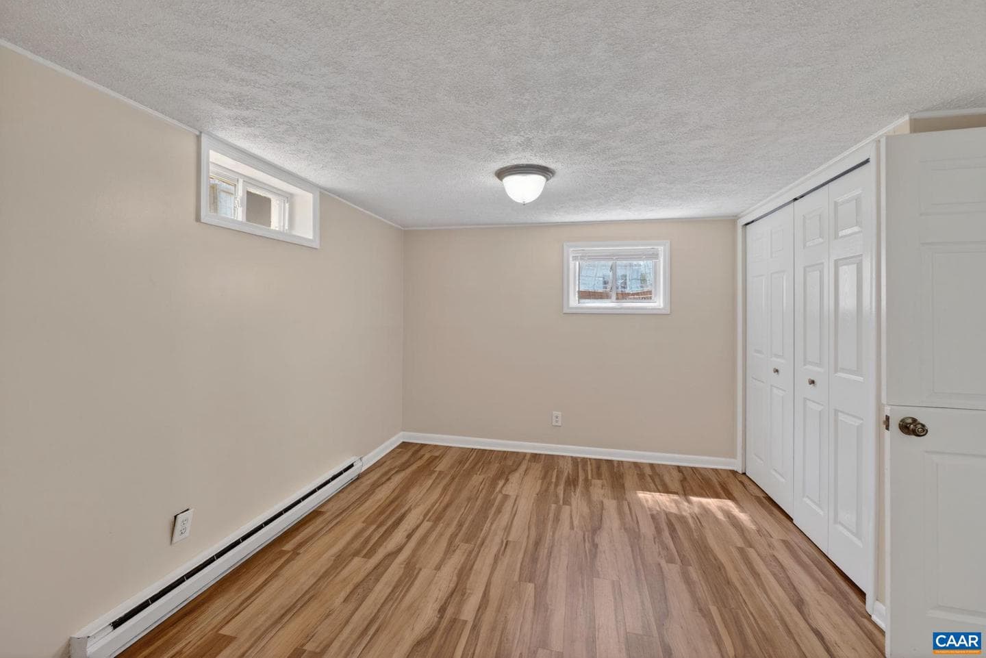 511 Stonehenge Ave photo 32