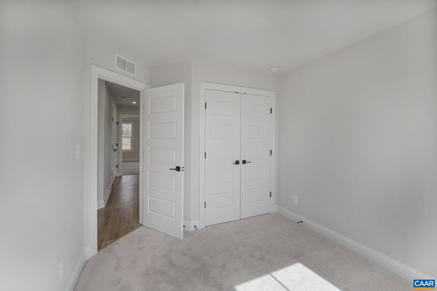 138 Park Ridge Dr photo 35