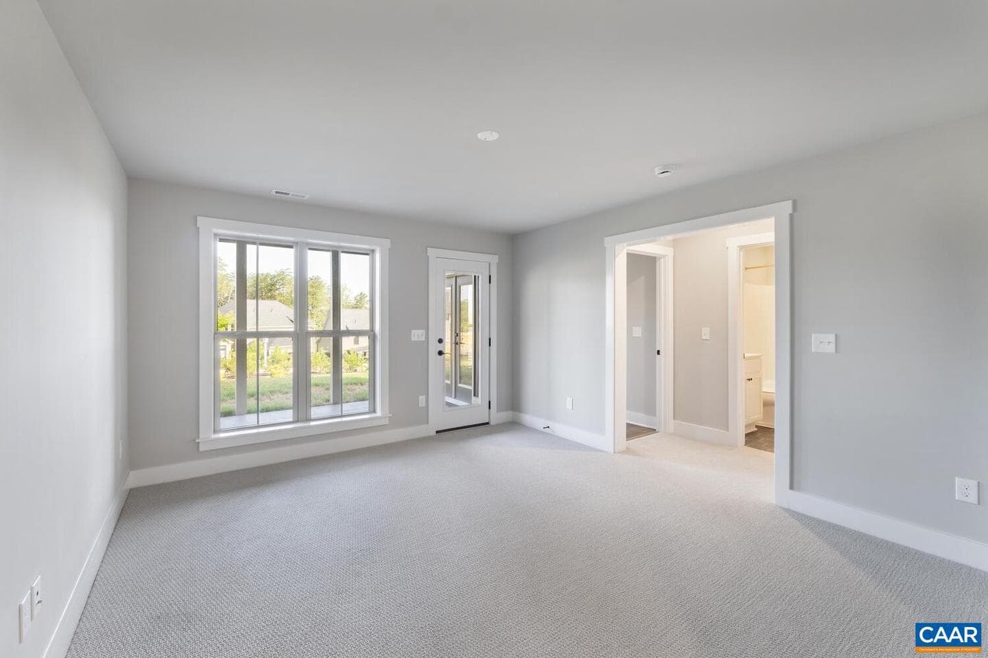 89 Renee Ln photo 18