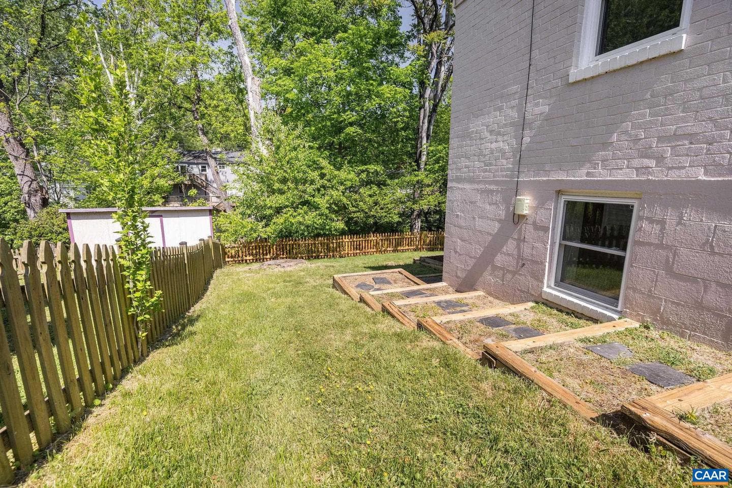 1007 Holmes Ave photo 40