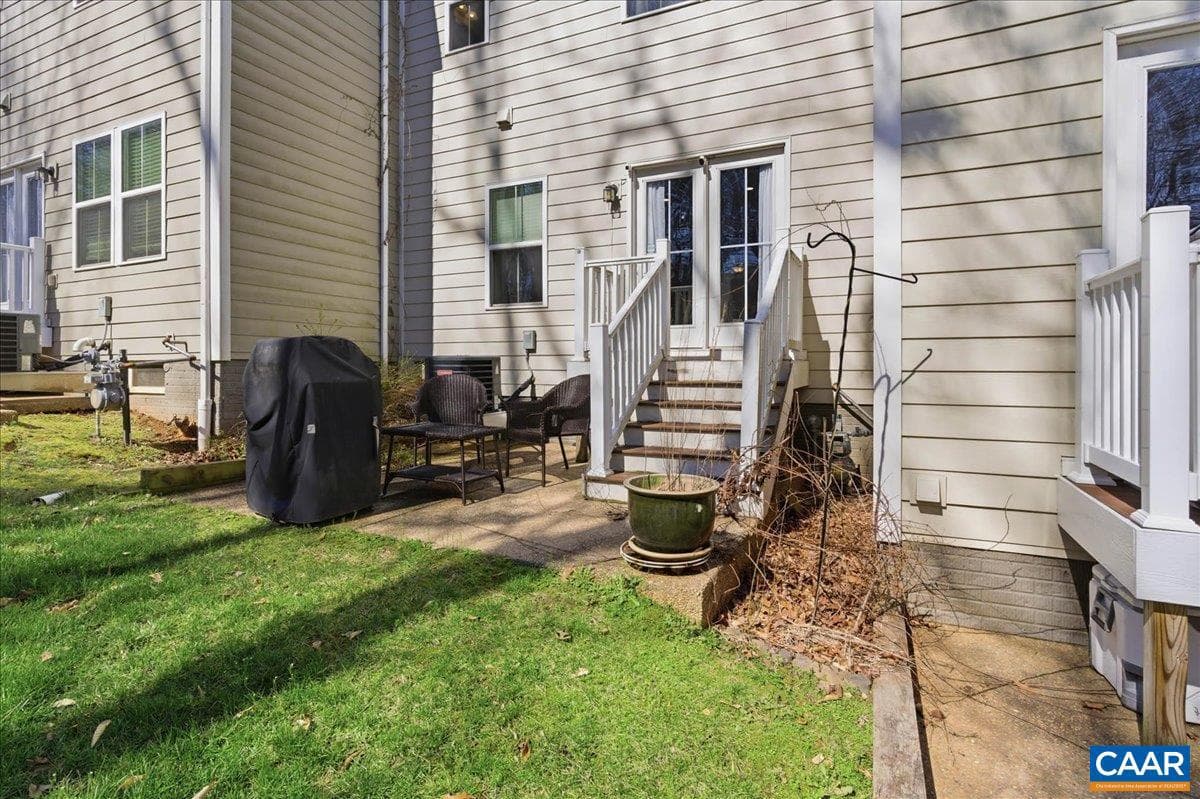 2054 Bethpage Ct # 2054 photo 32