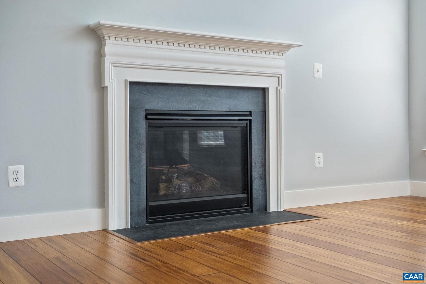 66 Elizabeth Dr photo 18