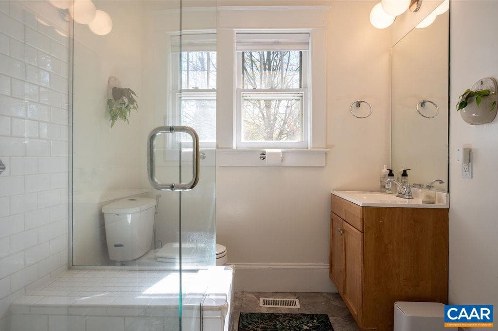 2642 Jefferson Park Cir photo 11