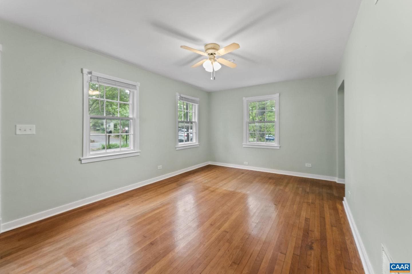 119 West Park Dr photo 6