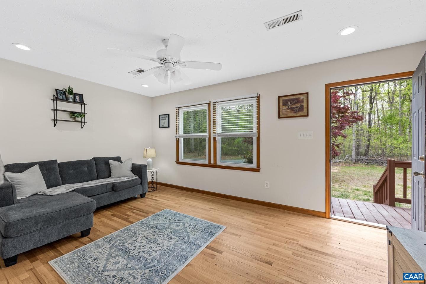 4586 Spotswood Trl photo 18