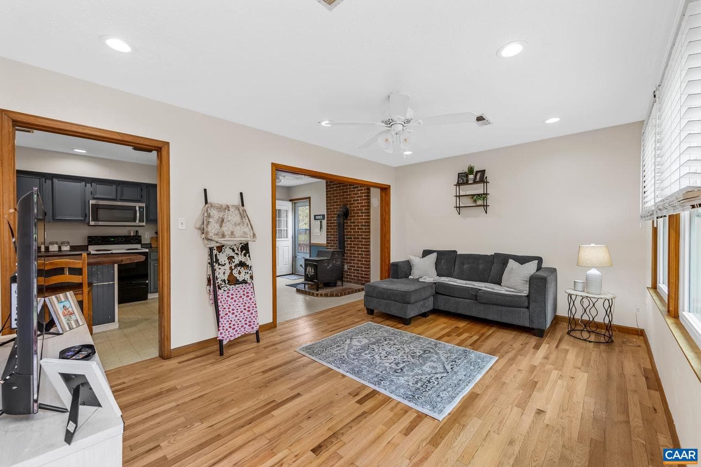 4586 Spotswood Trl photo 19