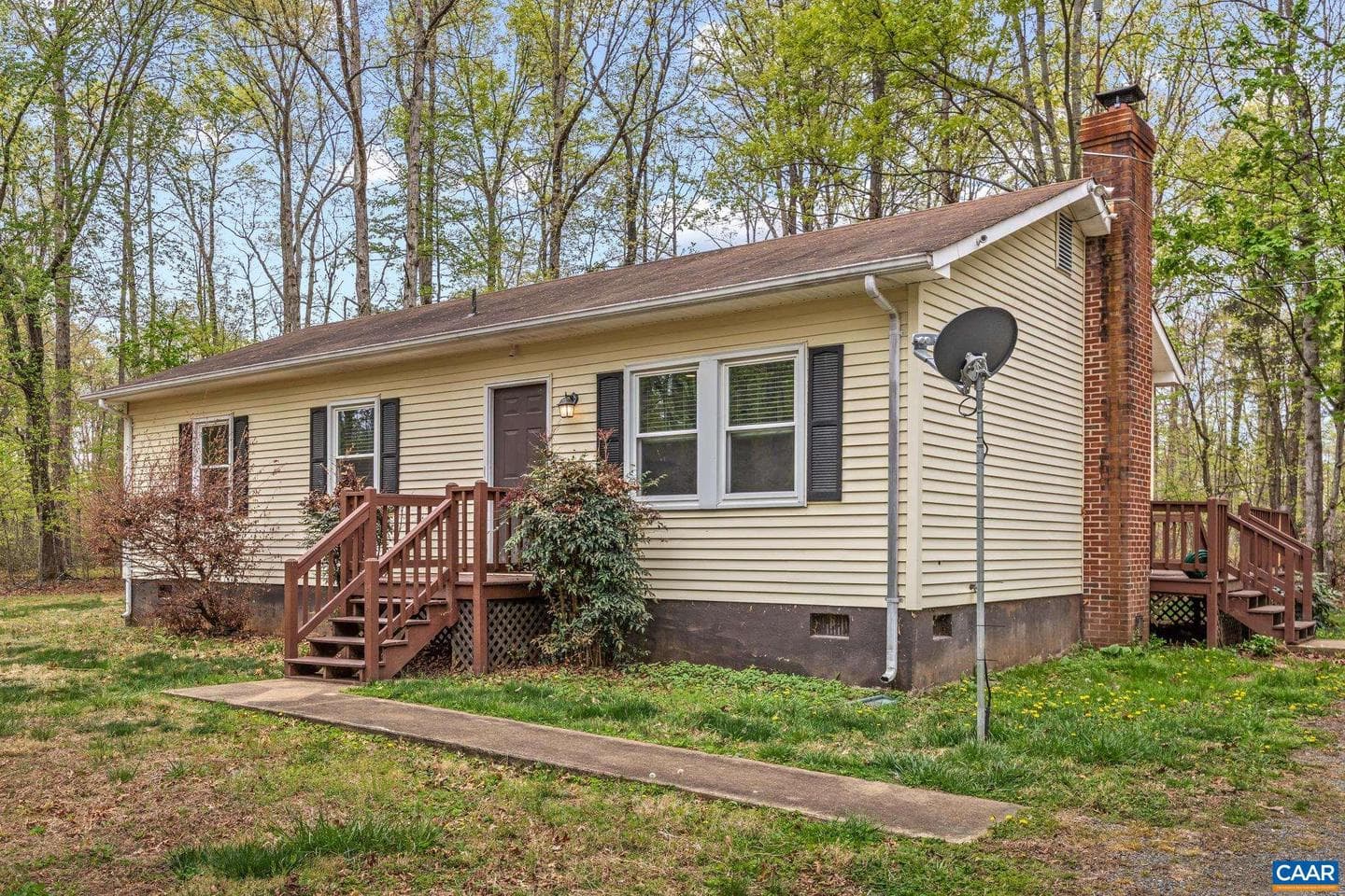 4586 Spotswood Trl photo 8