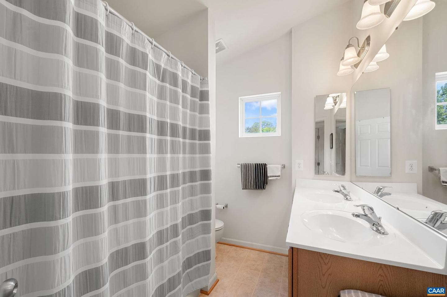 10129 Spring Dr photo 32