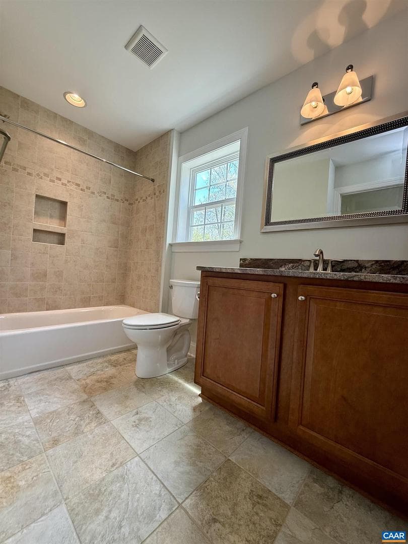 1025 E Pelham Dr photo 29
