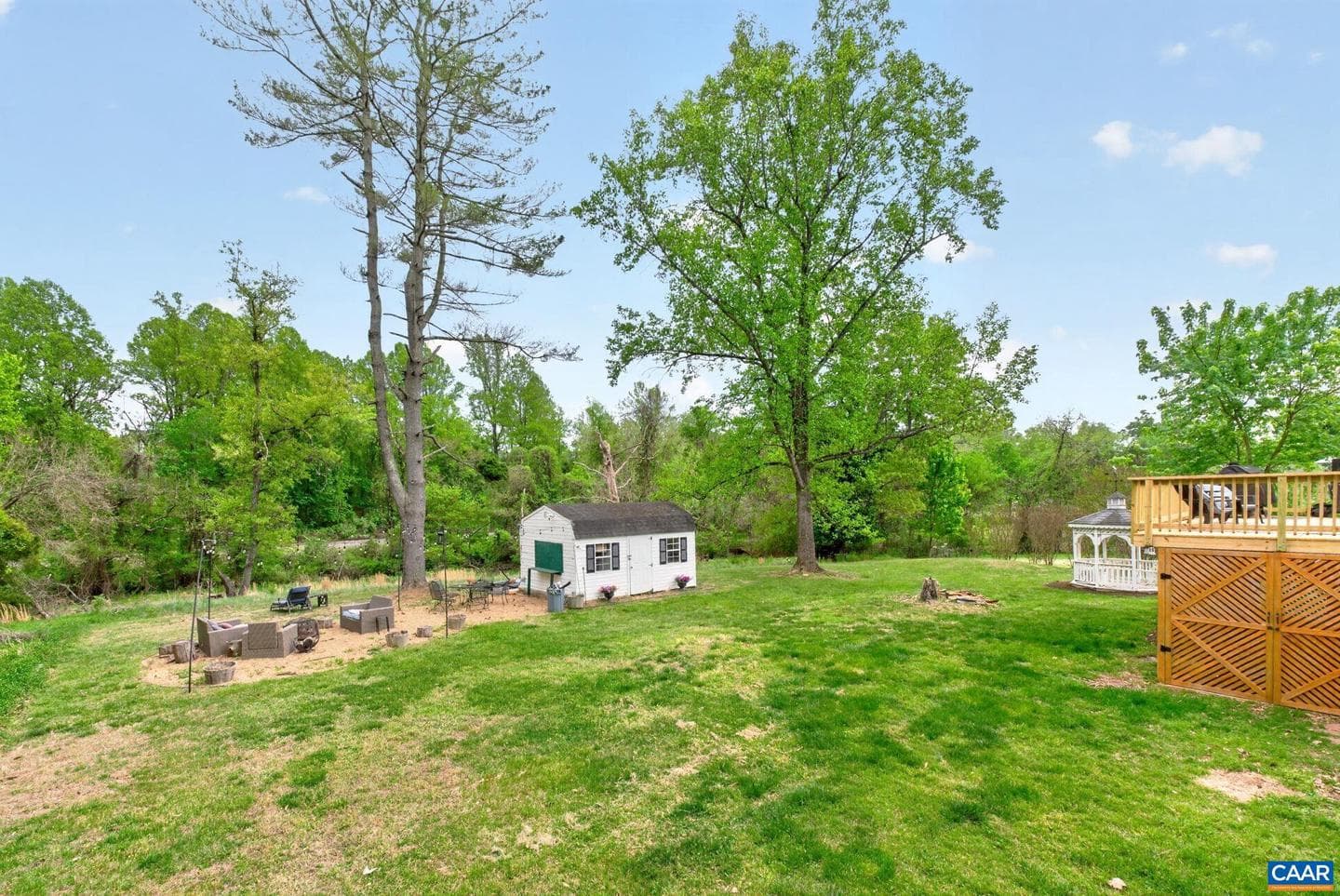 2520 Huntington Rd photo 30